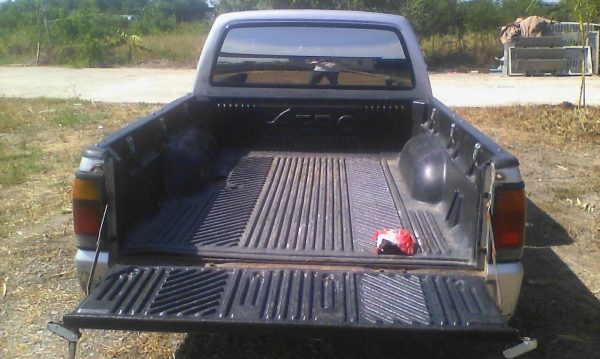 Mazda B2500 ปี 1997 พวงมาลัยพาวเวอร์โรงงาน เครื่องดีมาก คัทซีสวย Mazda B2500 ปี 1997 พวงมาลัยพาวเวอร์โรงงาน เครื่องดีมาก คัทซีสวย