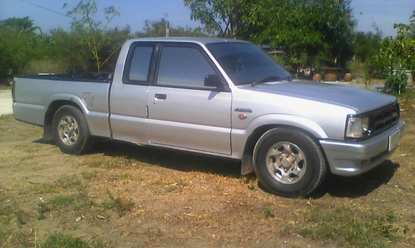 Mazda B2500 ปี 1997 พวงมาลัยพาวเวอร์โรงงาน เครื่องดีมาก คัทซีสวย