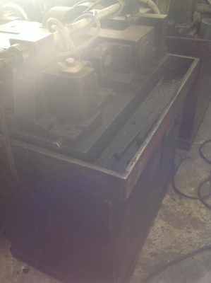 เครื่องรีดเกลียว