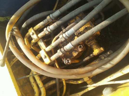 ขาย kobelco 200 mark 3. ไฟฟ้าครบ