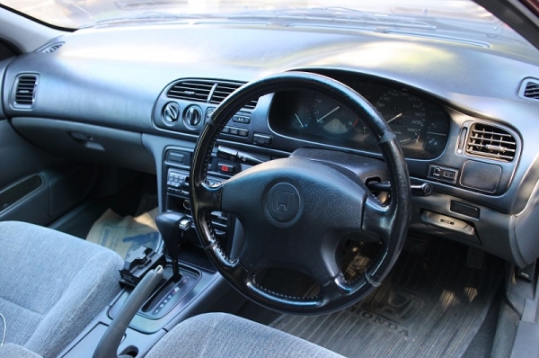 ขายรถบ้าน HONDA ACCORD รุ่น VTi-E 2.2AT ปี 1996 สีแดง Auto