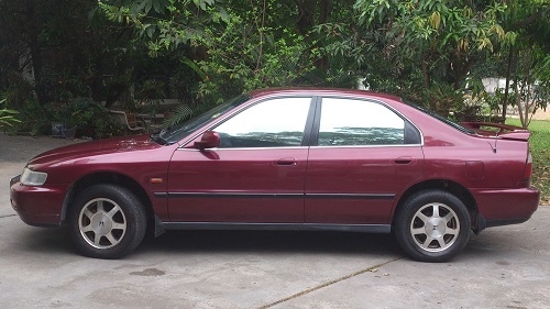 ขายรถบ้าน HONDA ACCORD รุ่น VTi-E 2.2AT ปี 1996 สีแดง Auto