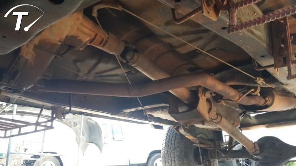 มังกร โฟรวิน 4×4คานแข็ง รถเดิมบางทั้งคันไม่เคยทำสี มังกร โฟรวิน 4×4คานแข็ง รถเดิมบางทั้งคันไม่เคยทำสี