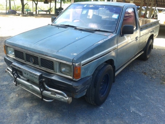 ขายนิสันเครื่องฝาขาว ดีเซล 2.5