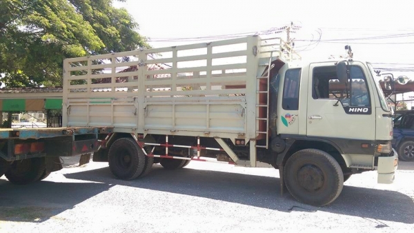 6 ล้อฮีโน่ เครื่อง 168 แรง ยาว 5.50 เบรคจิฟฟี่ พร้อมใช้งานครับ ต่อรองได้