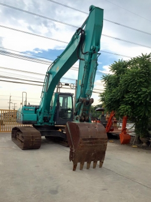 KOBELCO SK200-8 รถเก่านำเข้าจากญี่ปุ่นไม่เคยใช้งานในไทย  เอกสารอินวอยใบแจ้งจำหน่าย  ชั่วโมง : 5,934 ซีเรียล : YN11-48851 ปี : 2007 เครื่อง : JO5ETA ปั้ม : K3V112 ตัวเดิน : YN11KOBELCO ระบบไฟฟ้า ครบวงจร ใบแทรคยาว : 80ซม/46ข้อ  ราคา 2,550,000 บาท (ราคาต่อรอ