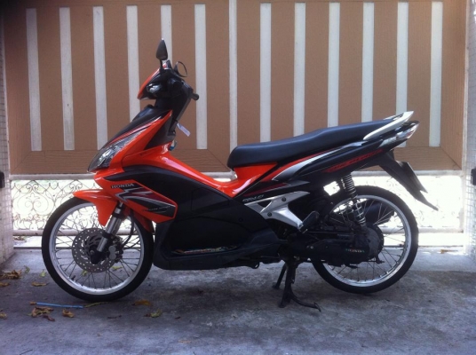 ขออนุญาติขาย HONADA AIRBLADE 110 ล้อ D.I.D JAPAN  โอนฟรีครับ