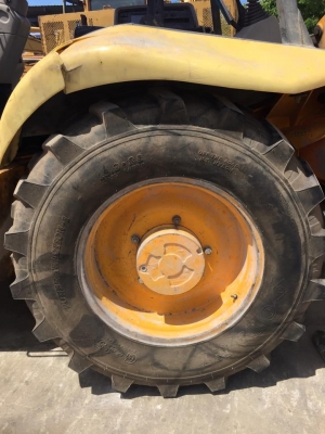 JCB 3CX รถในสภาพดี ราคา 350,000 บาท มาติดเครื่องลองรถได้ JCB 3CX รถในสภาพดี ราคา 350,000 บาท มาติดเครื่องลองรถได้