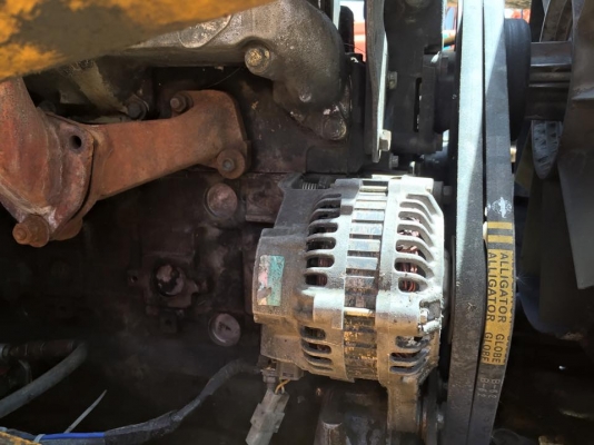 JCB 3CX รถในสภาพดี ราคา 350,000 บาท มาติดเครื่องลองรถได้ JCB 3CX รถในสภาพดี ราคา 350,000 บาท มาติดเครื่องลองรถได้