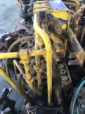 คอลโทรลวาว pc60-5 เก่าญี่ปุ่น ราคา 45,000 บาท คอลโทรลวาว pc60-5 เก่าญี่ปุ่น ราคา 45,000 บาท