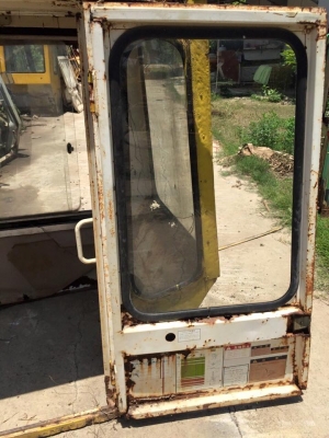 หัวเก๋งเก่านอก โคมัสสุpc30-6 ราคา 10,000 บาท สภาพมีผุตามการใช้งาน หัวเก๋งเก่านอก โคมัสสุpc30-6 ราคา 10,000 บาท สภาพมีผุตามการใช้งาน