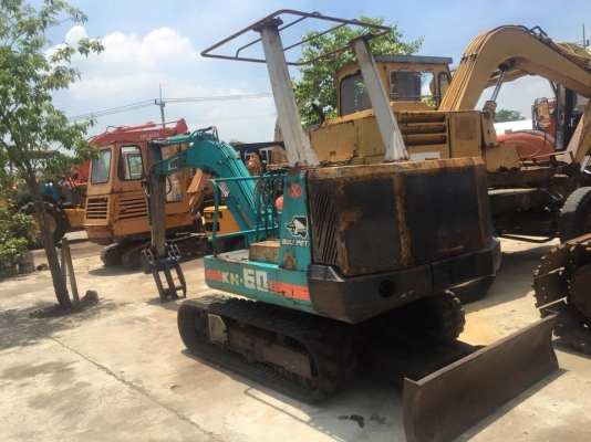 KUBOTA KH60 พร้อมหัวคีบ รถเก่านำเข้าจากญี่ปุ่นไม่เคยใช้งานในไทย สภาพพร้อมลุยงาน พร้อมเอกสารใบอินวอย ซีเรียล : 10312 ตัวเดิน : 3V18 (ตัวเดินรถเกี่ยวมอเตอร์งอ) เครื่องยนต์ : KUBOTA 3 สูบ 3VT(3สูบ) ปั้ม : เฟือง 3 ตอน คอลโทรล ยาวคันชัก ข้อโซ่ 76 ราคา : 180 KUBOTA KH60 พร้อมหัวคีบ รถเก่านำเข้าจากญี่ปุ่นไม่เคยใช้งานในไทย สภาพพร้อมลุยงาน พร้อมเอกสารใบอินวอย ซีเรียล : 10312 ตัวเดิน : 3V18 (ตัวเดินรถเกี่ยวมอเตอร์งอ) เครื่องยนต์ : KUBOTA 3 สูบ 3VT(3สูบ) ปั้ม : เฟือง 3 ตอน คอลโทรล ยาวคันชัก ข้อโซ่ 76 ราคา : 180