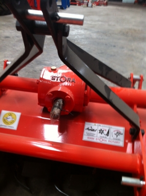 โรตารี่ ขนาด 1.60 ม. ยี่ห้อจอบสยาม โรตารี่ ขนาด 1.60 ม. ยี่ห้อจอบสยาม