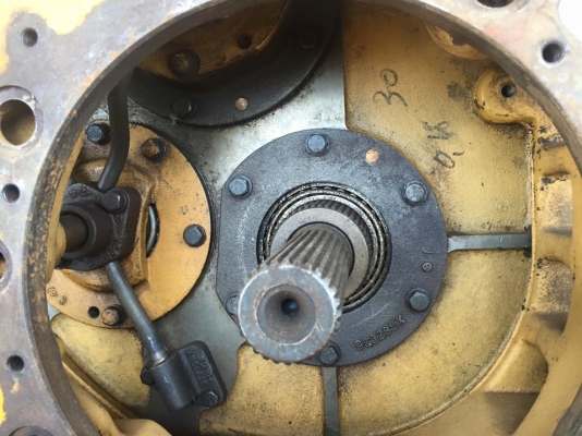 เกียร์ทั้งชุดD5H  ราคา 100,000 บาท