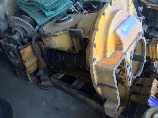 เกียร์ทั้งชุดD5H  ราคา 100,000 บาท