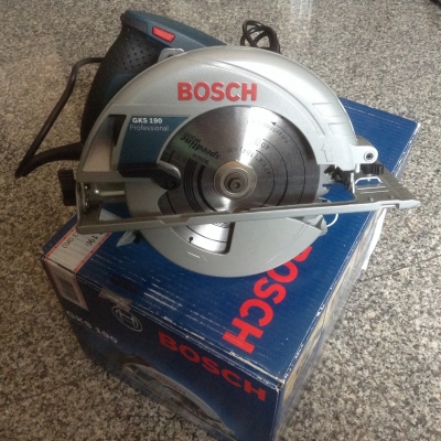 ขายเลื่อยวงเดือน