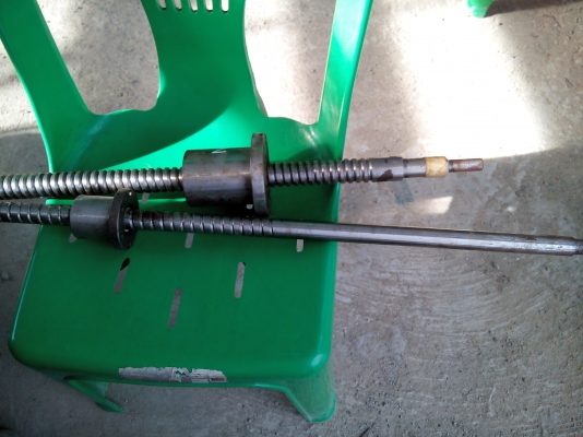 ขาบำรุง 2 ชิ้น 1200 บาท