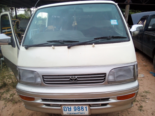 รถตู้โตโยต้าปี40