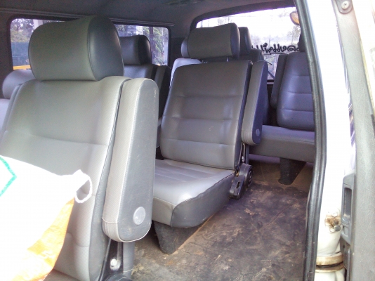 รถตู้โตโยต้าปี40