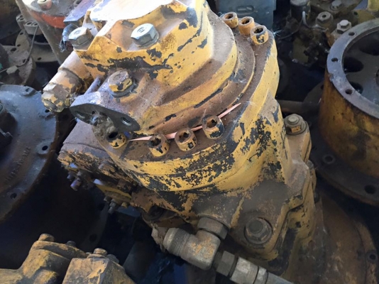 ปั๊มไฮดรอลิกpc150-5 เก่านอก  ราคา 90,000 บาท  รับประกัน