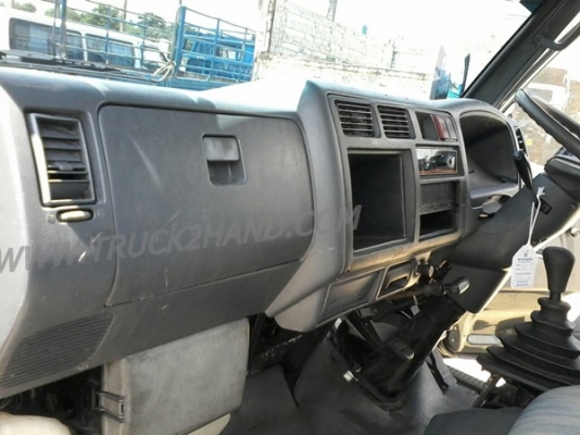 รถบรรทุก 6 ล้อ TOYOTA กระบะบรรทุก รุ่น BU141R TKMQS(W) 115 แรงม้า ปีจดทะเบียน 2558