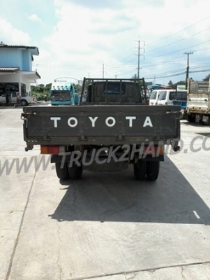 รถบรรทุก 6 ล้อ TOYOTA กระบะบรรทุก รุ่น BU141R TKMQS(W) 115 แรงม้า ปีจดทะเบียน 2558