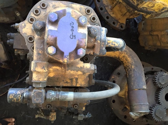 ปั๊มไฮดรอลิก pc200-5 เก่าใน  ราคา 85,000 บาท  รับประกัน