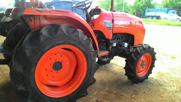 ขายรถไถ KUBOTA   L3608  ราคา 235,000