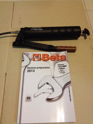 ขายกระบอกอัดจารบี