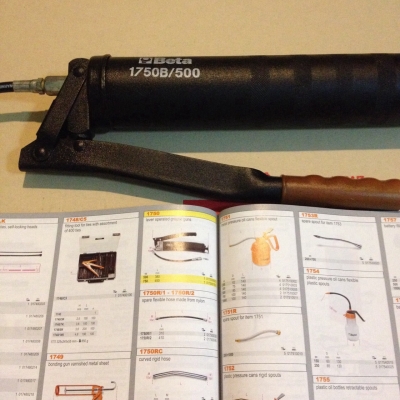 ขายกระบอกอัดจารบี