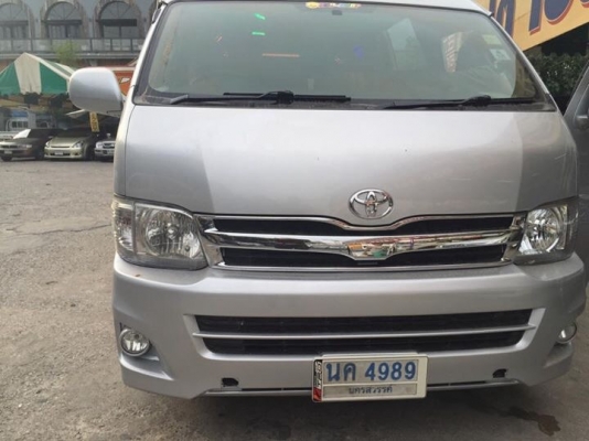 TOYOTA COMMUTER 2.5ดีเซลปี 13เกียMT TOYOTA COMMUTER 2.5ดีเซลปี 13เกียMT