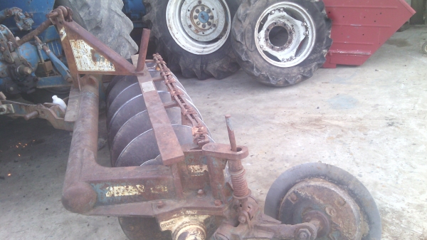 ขายหางไถ7จานของCMT สภาพพร้อมใช้งาน0810076640 ขายหางไถ7จานของCMT สภาพพร้อมใช้งาน0810076640