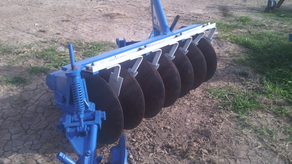 ขายหางไถ7X26จานของKK  กลการ  บ้านโปร่ง   พร้อมใช้งาน