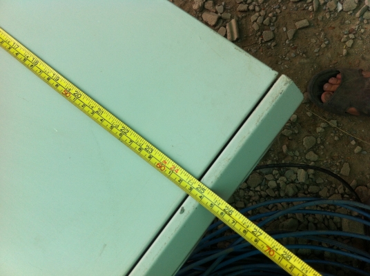 ตู้โหลดไฟฟ้า bticino ขนาด สูง 64 ซม. กว้าง 33 มีเมนเบรคเกอร์ควบคุมขนาด 100 A.