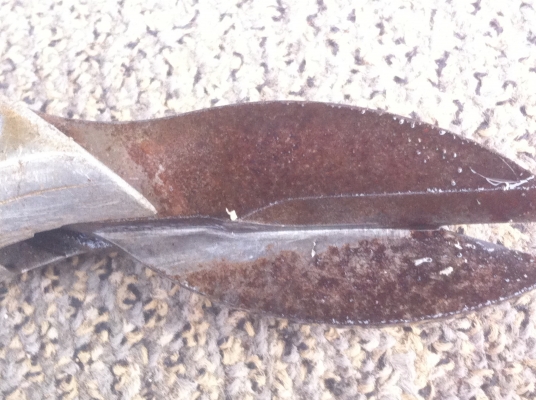 กรรไกรลมตัดแผ่นตัดตะแกรง, เหล็กแผ่น, และสังกะสีแผ่น ตัดได้หนา 1 มม. ตั้ดได้เร็ว กรรไกรลมตัดแผ่นตัดตะแกรง, เหล็กแผ่น, และสังกะสีแผ่น ตัดได้หนา 1 มม. ตั้ดได้เร็ว