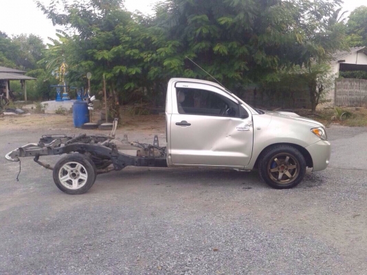 วีโก้หัวเดียว ปี06 สีเทา เครื่อง3000 ขับกลับได้เลยโอนลอยๆเล่มพร้อมหน้าเดิมๆ วีโก้หัวเดียว ปี06 สีเทา เครื่อง3000 ขับกลับได้เลยโอนลอยๆเล่มพร้อมหน้าเดิมๆ