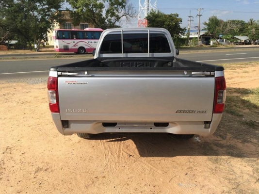 ขาย D -MAX ปี52 พร้อมลุยงาน ครับ ขาย D -MAX ปี52 พร้อมลุยงาน ครับ