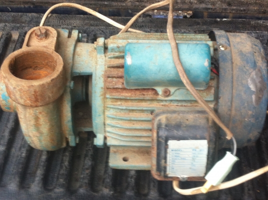 ปั๊มน้ำ  CLINTON  ขนาด 2 นิ้ว 2 แรงม้า ได้ปริมาณน้ำสูงสุดที่ 340 ลิตรต่อนาที