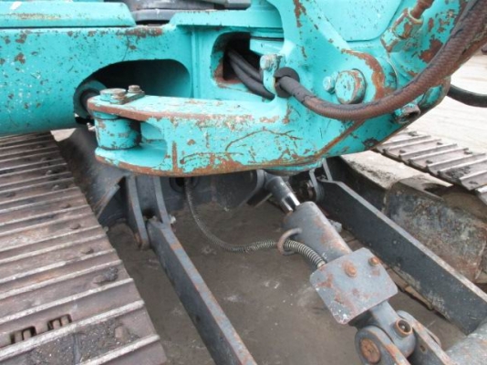 ขายรถขุดkomatsu    pc25 ปั้มแรงมาก ลองมาแล้ว