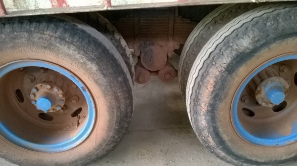 ขายเทนเลอร์ 10 ล้อ หัวยาว 2 เพลา ช่วงล่างใหญ่จัมโบ้ เครื่อง EH700 168 แรงม้า คัสซีสวยตลอดเส้น สโลว์เกียร์กลาง ทะเบียนครบพร้อมโอน ราคาต่อรองได้ครับ