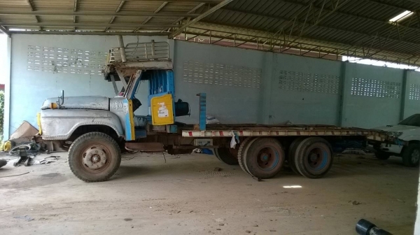 ขายเทนเลอร์ 10 ล้อ หัวยาว 2 เพลา ช่วงล่างใหญ่จัมโบ้ เครื่อง EH700 168 แรงม้า คัสซีสวยตลอดเส้น สโลว์เกียร์กลาง ทะเบียนครบพร้อมโอน ราคาต่อรองได้ครับ