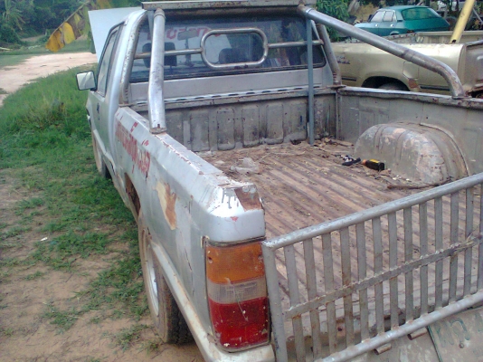 รถมิตชุบิชิแอโร่