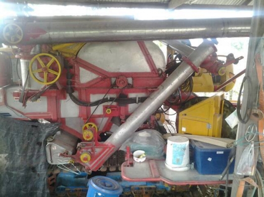 ขายรถเกี่ยวข้าวศักดิ์พัฒนาติดเทอร์โบ ตัวเดิน 10 พิเศษจากโรงงาน รุ่น SS-50 ราคา 850000 ต่อรองได้ โทร 0881350336