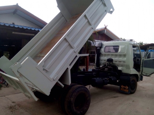 รถดั้มHINO. ต่อใหม่เครื่อง 6BB1.   145. แรงรถพร้อมใช้สภาพดี