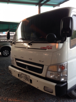 ขาย Mitsubishi fuso 150 สีขาว