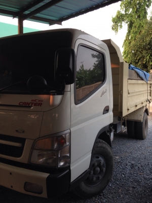 ขาย Mitsubishi fuso 150 สีขาว