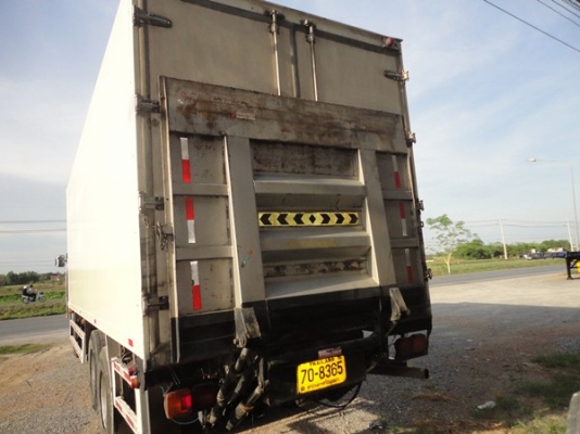 ขายรถ10ล้อห้องเย็นยาว7.50ตู้ทำความเย็น-30องศามีลิฟท้าย ขายรถ10ล้อห้องเย็นยาว7.50ตู้ทำความเย็น-30องศามีลิฟท้าย