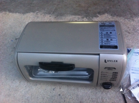 ตู้อบอาหารด้วยฮีตเตอร์ความร้อน LIFELEX ขนาด 1000 W. ของใหม่ยังไม่ได้ใช้งาน ตู้อบอาหารด้วยฮีตเตอร์ความร้อน LIFELEX ขนาด 1000 W. ของใหม่ยังไม่ได้ใช้งาน