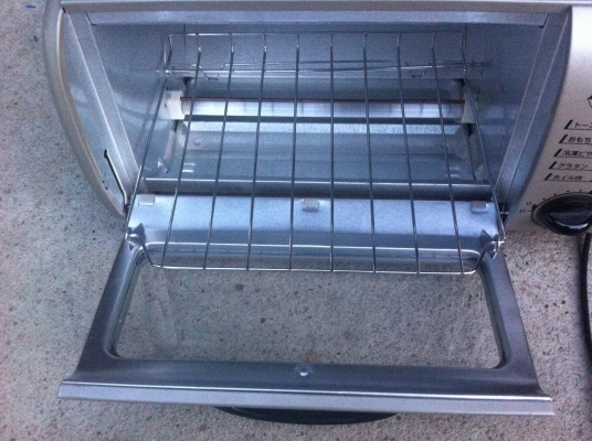 ตู้อบอาหารด้วยฮีตเตอร์ความร้อน LIFELEX ขนาด 1000 W. ของใหม่ยังไม่ได้ใช้งาน ตู้อบอาหารด้วยฮีตเตอร์ความร้อน LIFELEX ขนาด 1000 W. ของใหม่ยังไม่ได้ใช้งาน