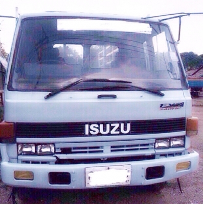 ISUZU ROCKY FSR 165 HP 6BD1 รถบรรทุกหกล้อ กระบะคอกเหล็กความยาว 7.20 เมตรสภาพดีพร้อมบรรทุกได้เลย เครื่องยนต์แรงดีเดิมๆไม่มีเยิ้ม ภายในเก๋งคอนโซนสวยครบ พวงมาลัยเพาเวอร์ ระบบเบรคทริ๊ปฟี้ ช่วงล่างใหญ่คัชซีไม่มีแตกบวม ยาง 9.00 ขอบ 20 สภาพดีประมาณ 65\% พร้อมใช้ง